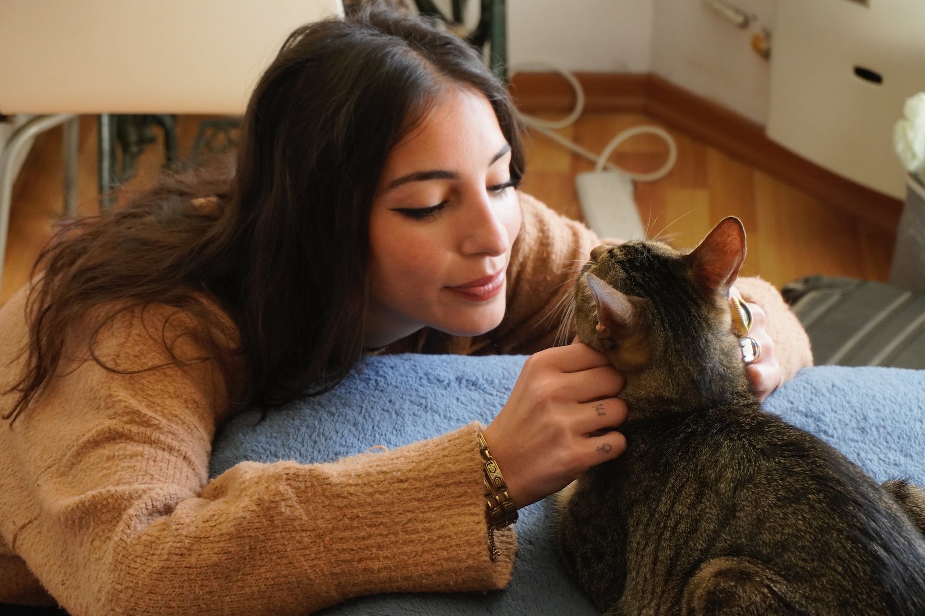 love people woman relaxation / ¿Qué es la Toxoplasmosis y Qué riesgos implica?